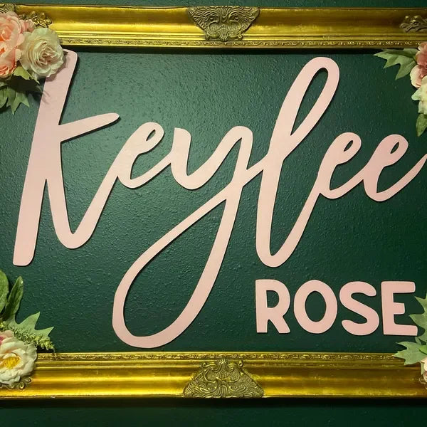 Panneau de nom personnalisé en bois, décor mural de pépinière, mots inoffensifs sécurisés, signe de nom de chambre de bébé en bois.